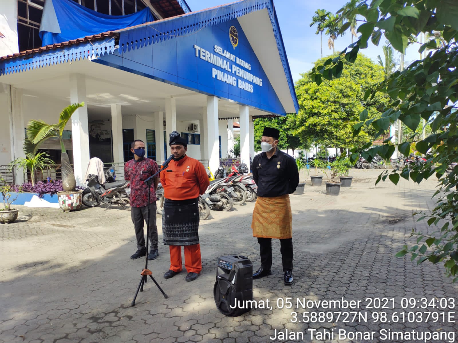 Apel Pengecekan Personil Petugas Kebersihan Kecamatan Medan Sunggal